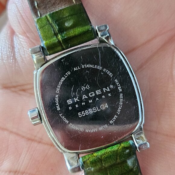 Skagen Women Wristwatch Multi-dial/Gemstones Patent Leather Band Watch - Picture 12 of 13